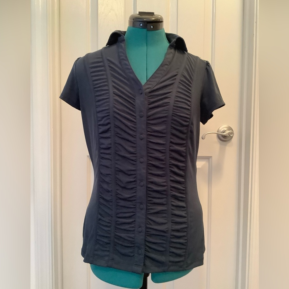 Women’s Navy Blue Short-Sleeve Ruched Button-Front Top